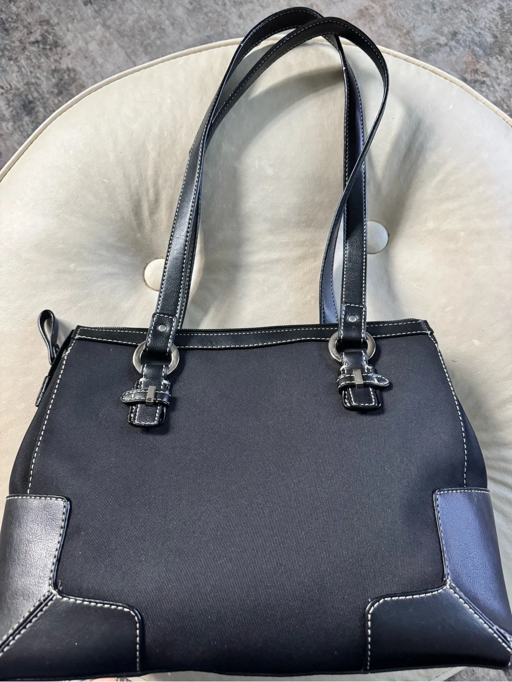 Vintage NWOT Etienne Aigner Black Shoulder Bag with Contrast Stitching NWOT